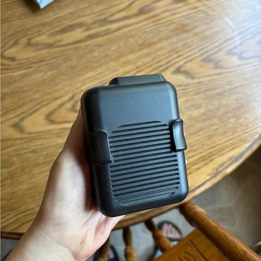 Rechargeable Belt Fan - Picture 6 of 10